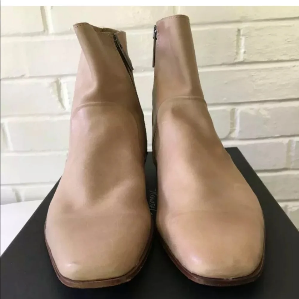 Kenneth‎ Cole Men's leather ankle boots, Size 7.5